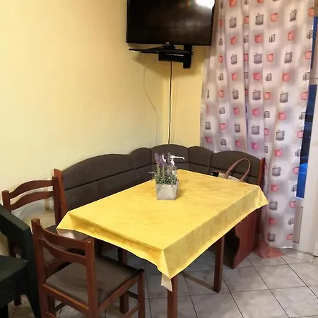 Halaszhaz
